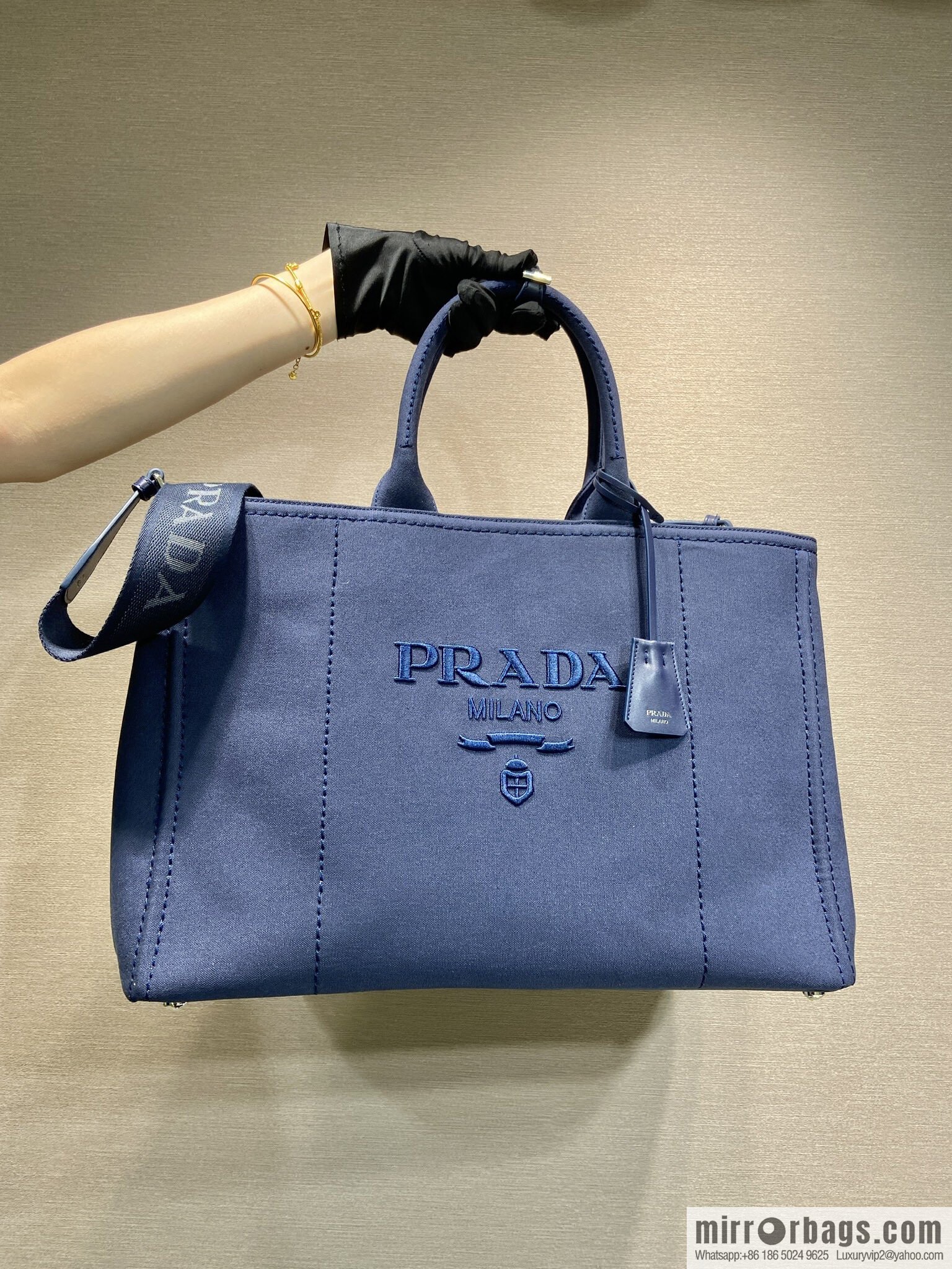 PRADA 🎉 new tote bag 🎉 2VG131 men's 🎉🎉 blue
