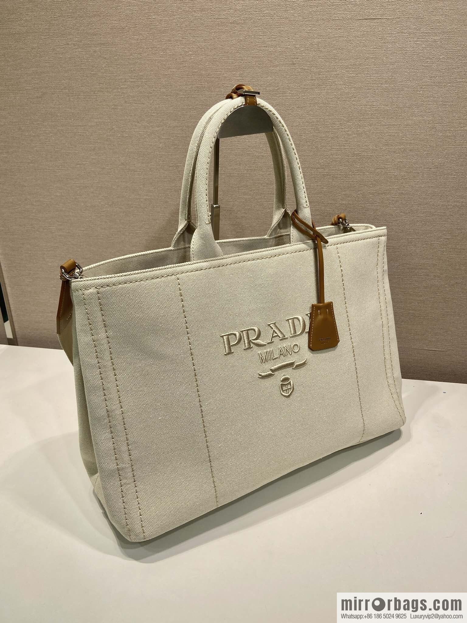 PRADA 🎉 new tote bag 🎉 2VG131 men's 🎉🎉 beige