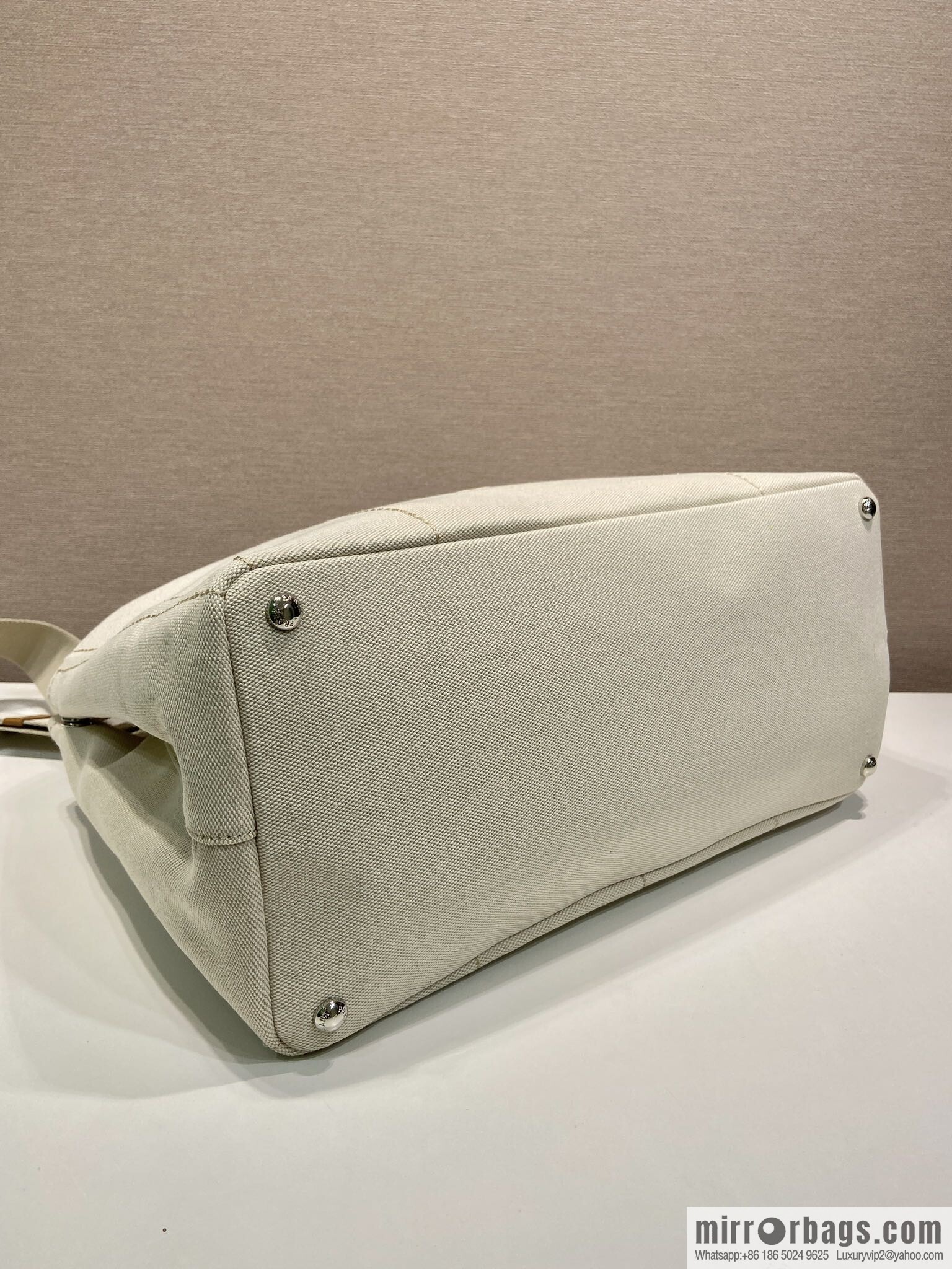 PRADA 🎉 new tote bag 🎉 2VG131 men's 🎉🎉 beige
