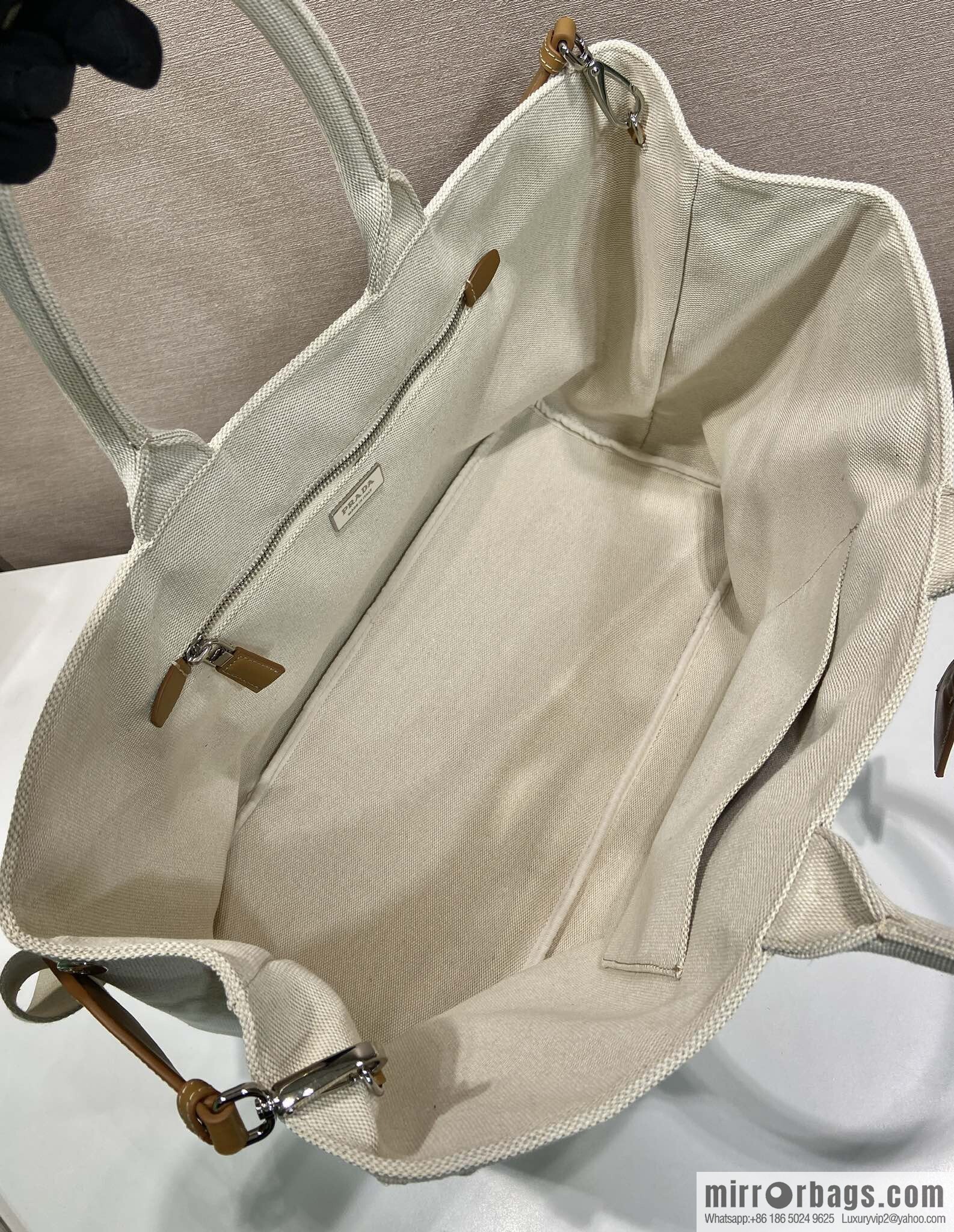 PRADA 🎉 new tote bag 🎉 2VG131 men's 🎉🎉 beige