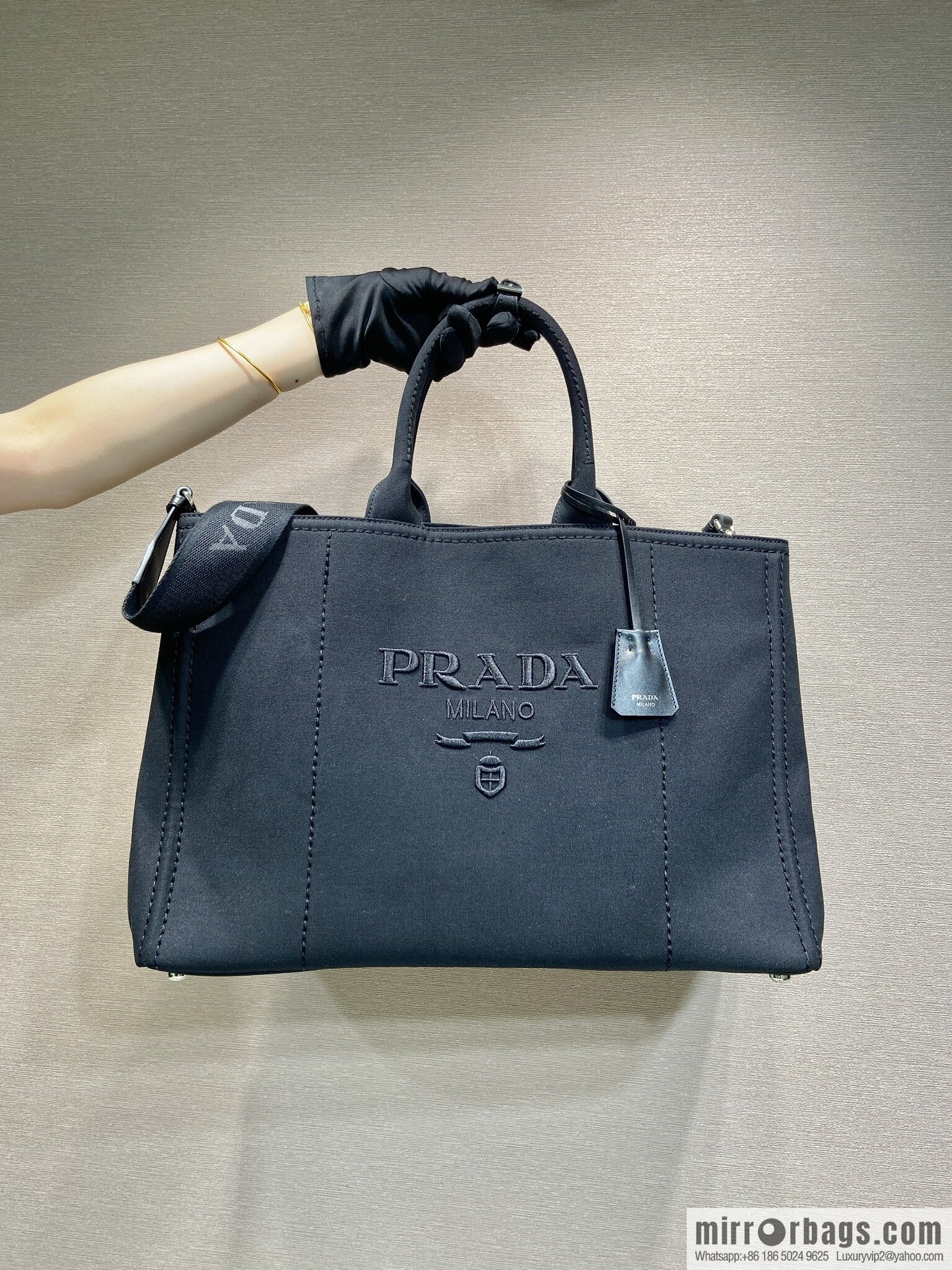 PRADA 🎉 new tote bag 🎉 2VG131 men's 🎉🎉 black