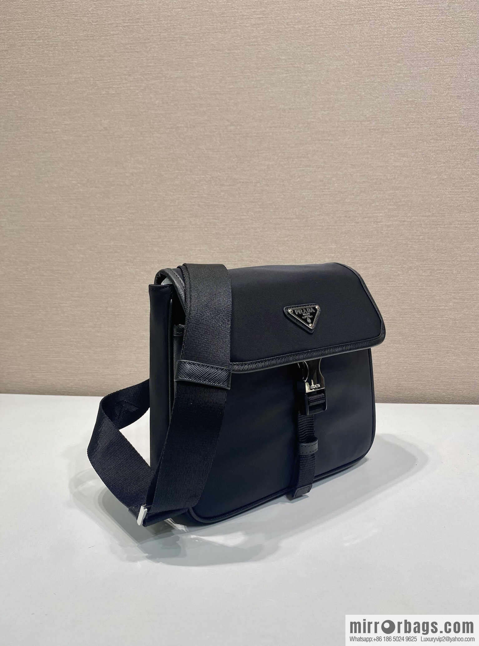 PRADA 🎉 New 🎉 2VD077 shoulder bag🎉🎉
