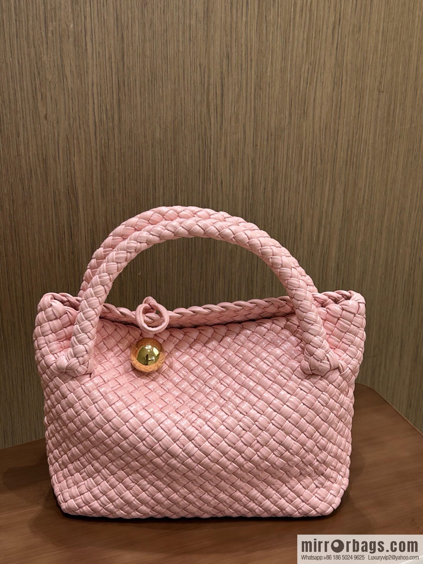 BV small Tosca messenger bag 776755 rose powder