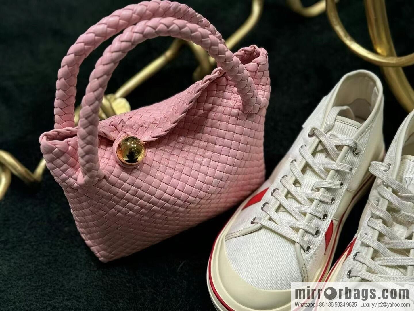 BV small Tosca messenger bag 776755 rose powder