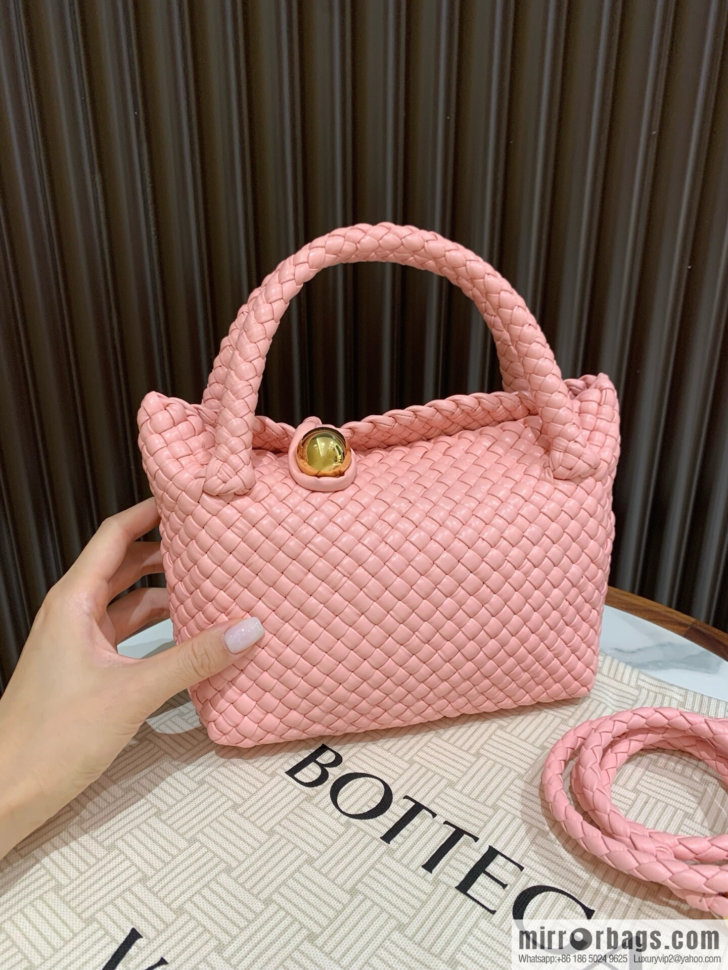BV small Tosca messenger bag 776755 rose powder