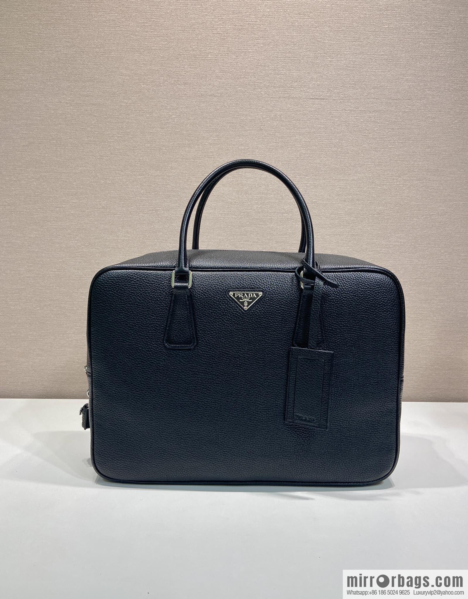 PRADA ๐ new briefcase ๐ 2VE027 with lock ๐๐ black