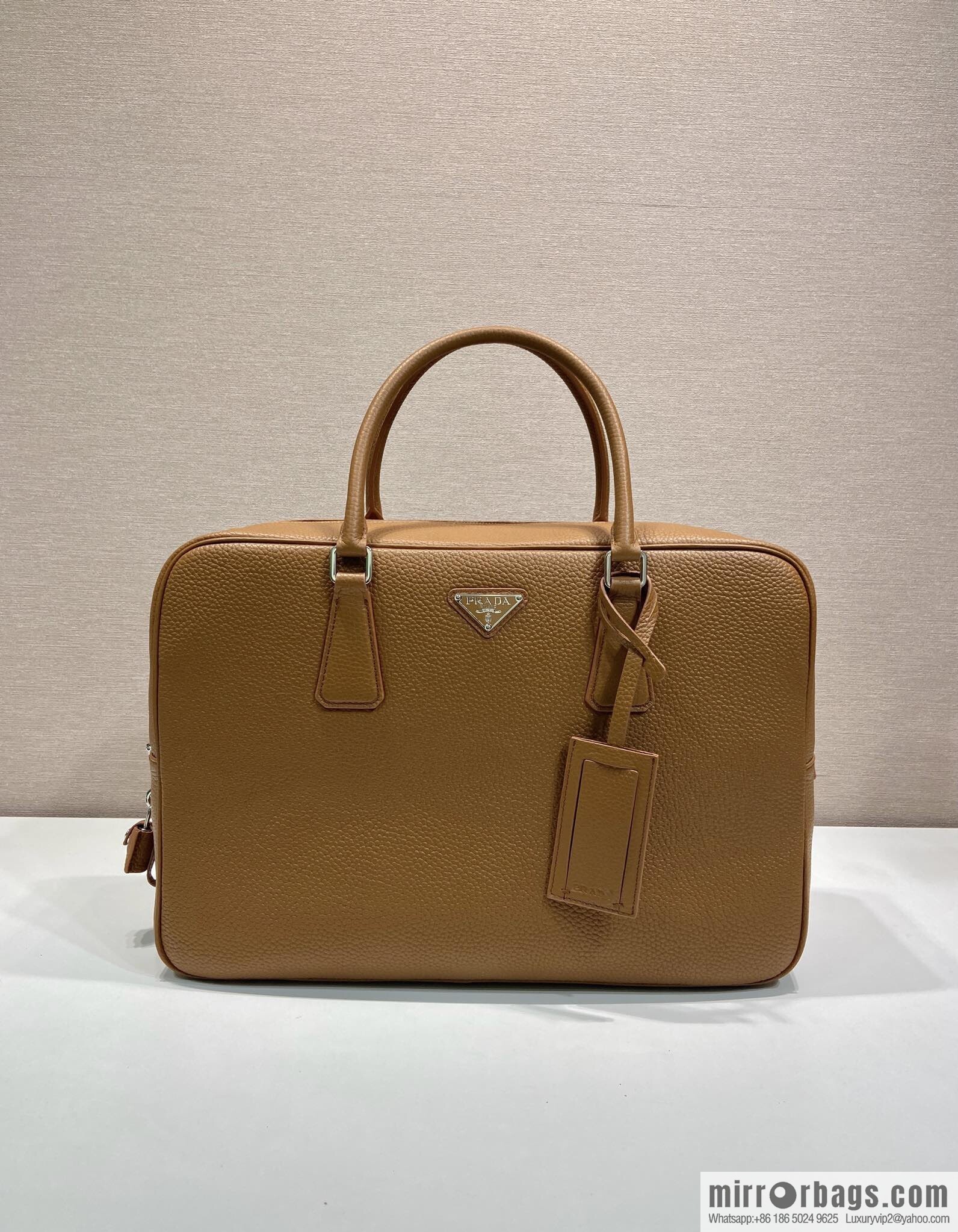 PRADA 🎉 new briefcase 🎉 2VE027 with lock 🎉🎉 caramel color