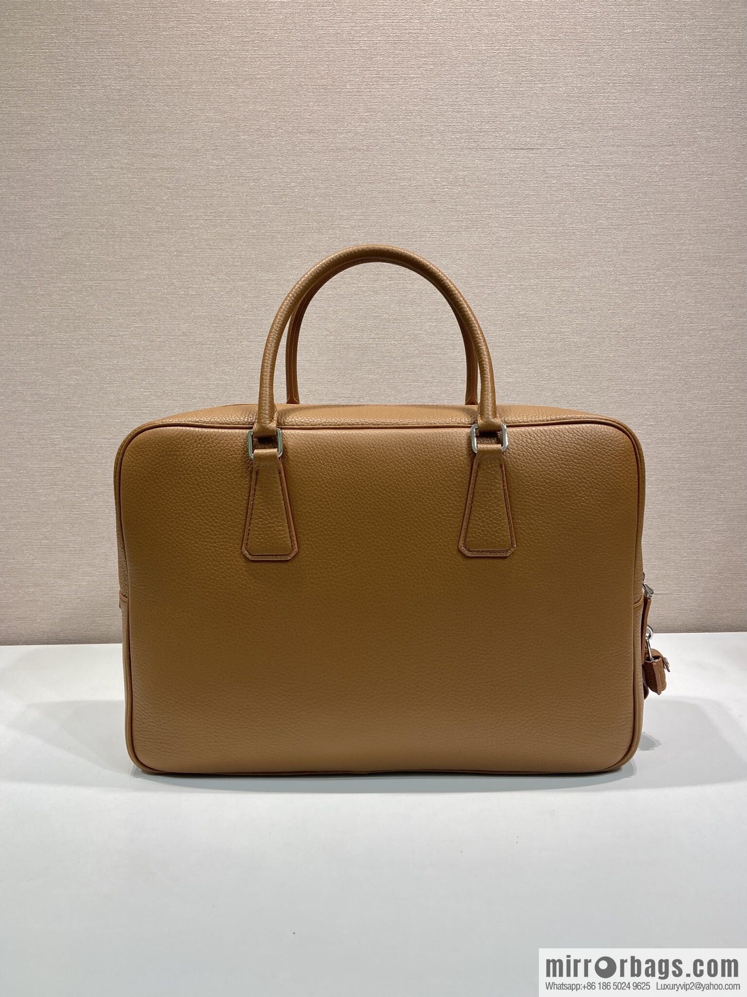 PRADA 🎉 new briefcase 🎉 2VE027 with lock 🎉🎉 caramel color