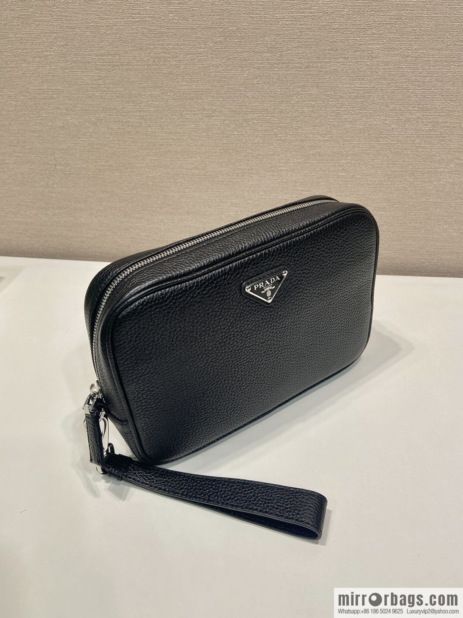 PRADA 🎉 new handbag 🎉 2VF017 🎉🎉 black