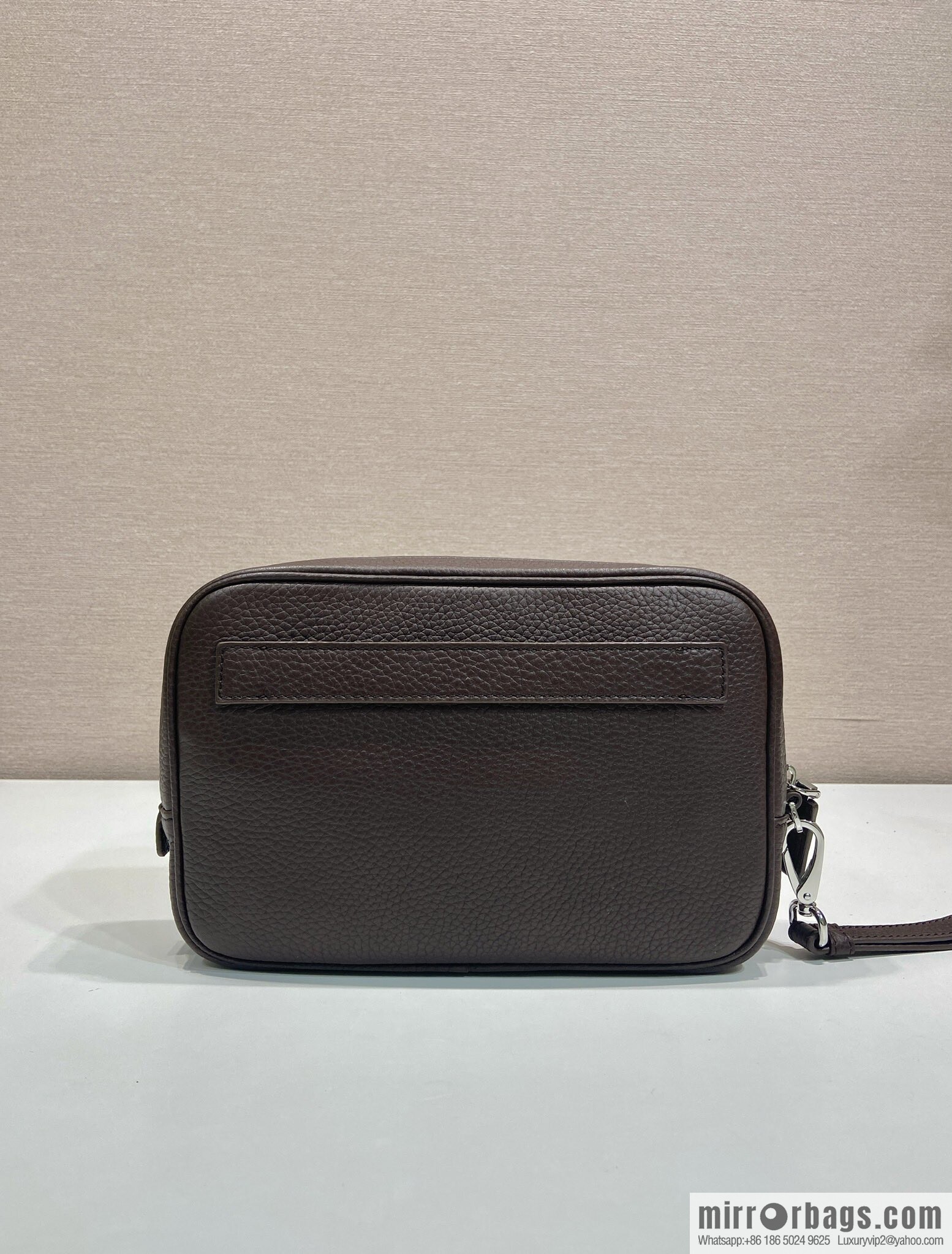 PRADA 🎉 new handbag 🎉 2VF017 🎉🎉 coffee color