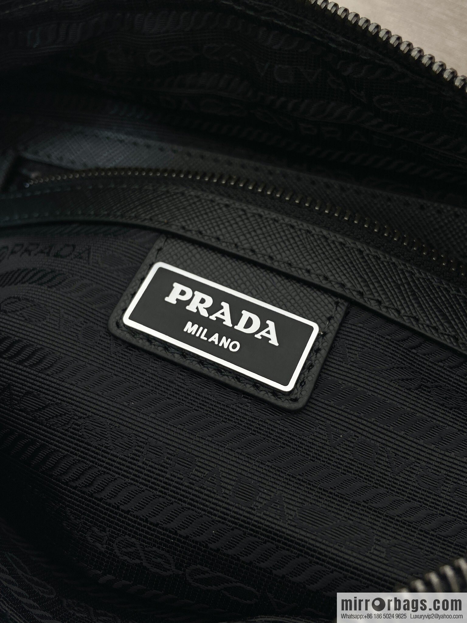 PRADA 🎉 classic new 🎉 2VH048 arrival new color 🎉🎉 gray