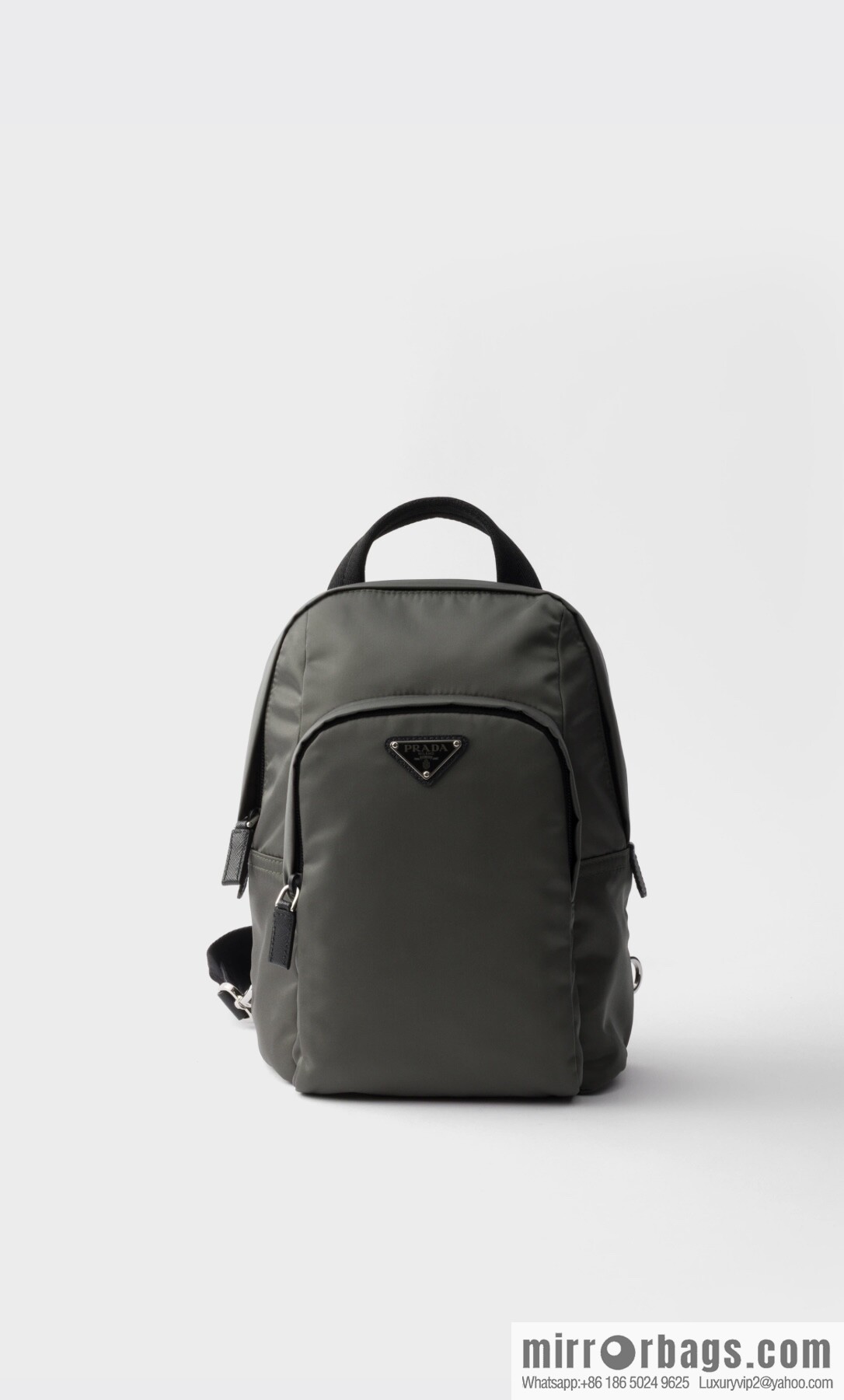 PRADA 🎉 new breast bag 🎉🎉 2VZ116 🎉🎉 grey