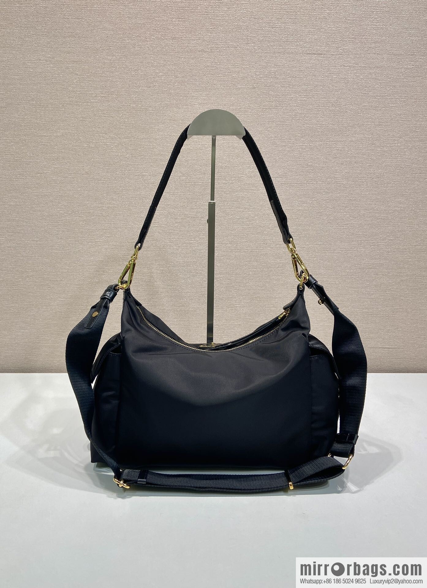 PRADA 🎉 New 🎉 1BC264 Exploration Bag 🎉🎉 Black