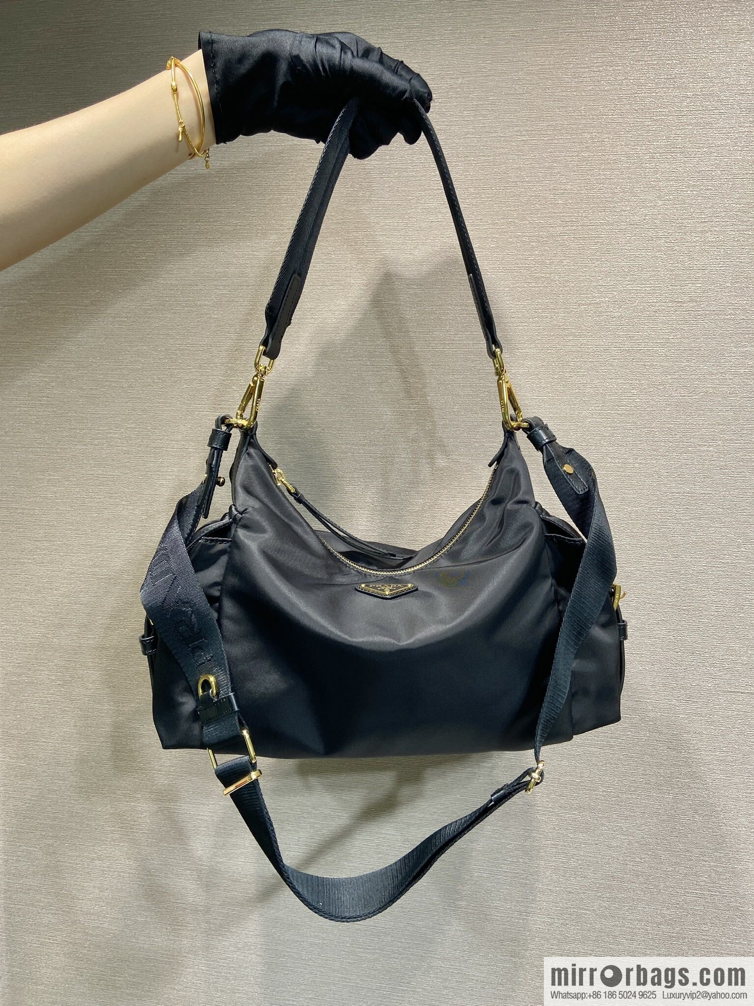 PRADA 🎉 New 🎉 1BC264 Exploration Bag 🎉🎉 Black
