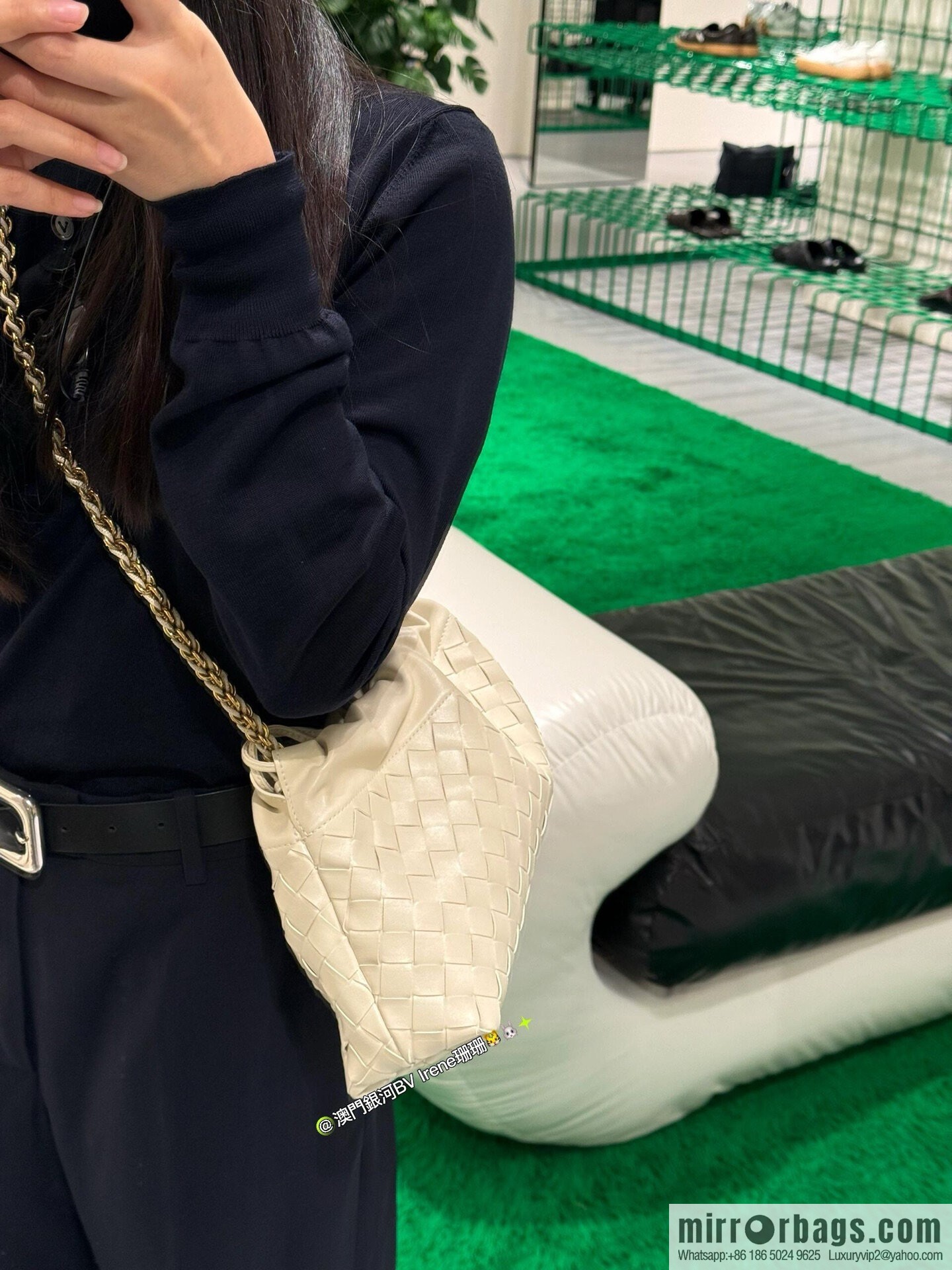 BV Dustbag Notte Clutch 839394 Sea Salt White