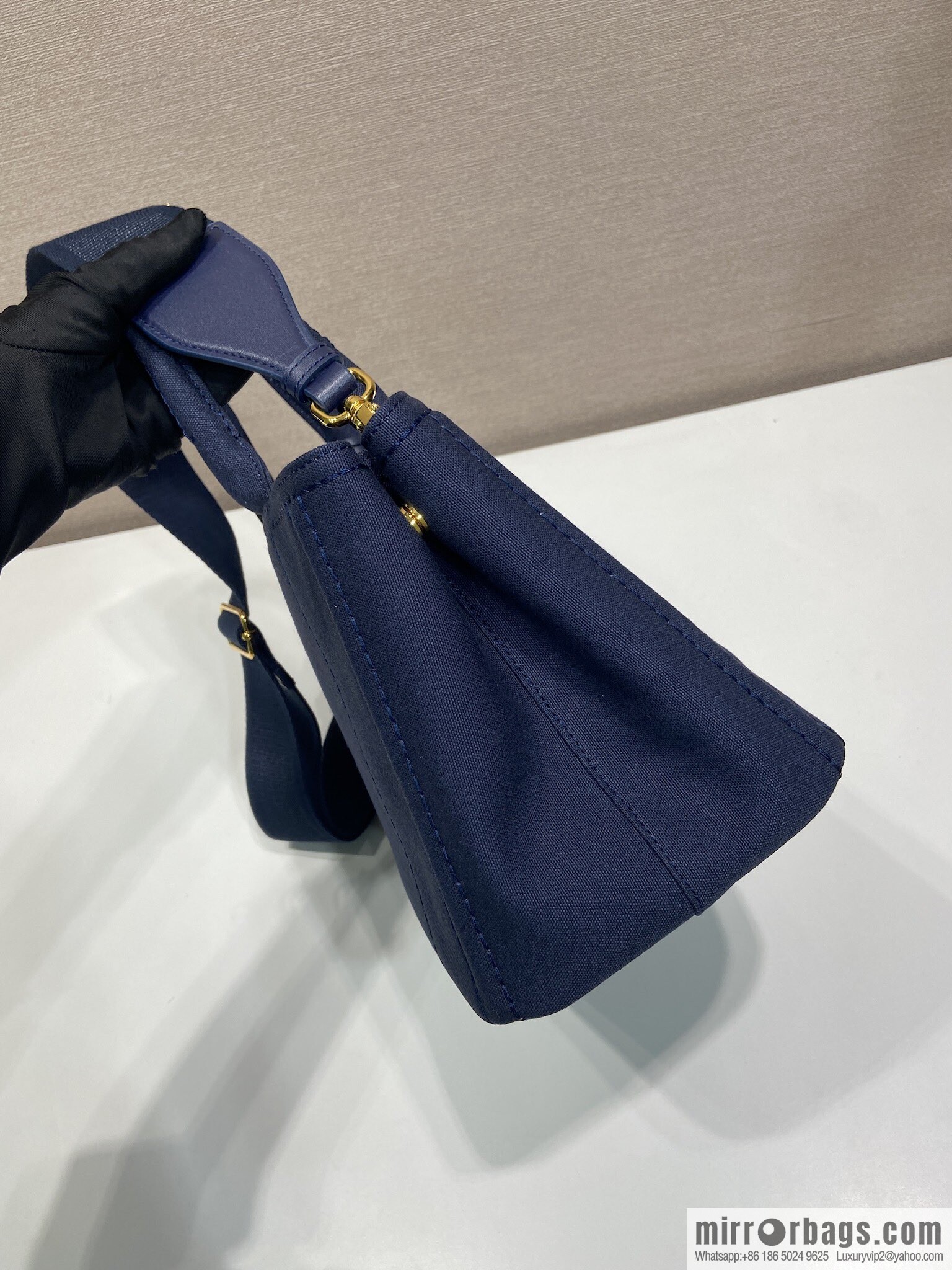 PRADA 🎉 new handbag 🎉 1BG464S 🎉🎉 blue