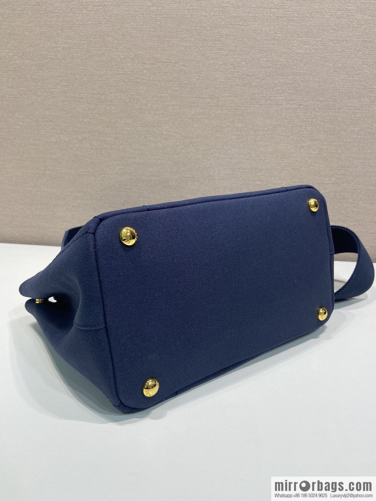 PRADA 🎉 new handbag 🎉 1BG464S 🎉🎉 blue