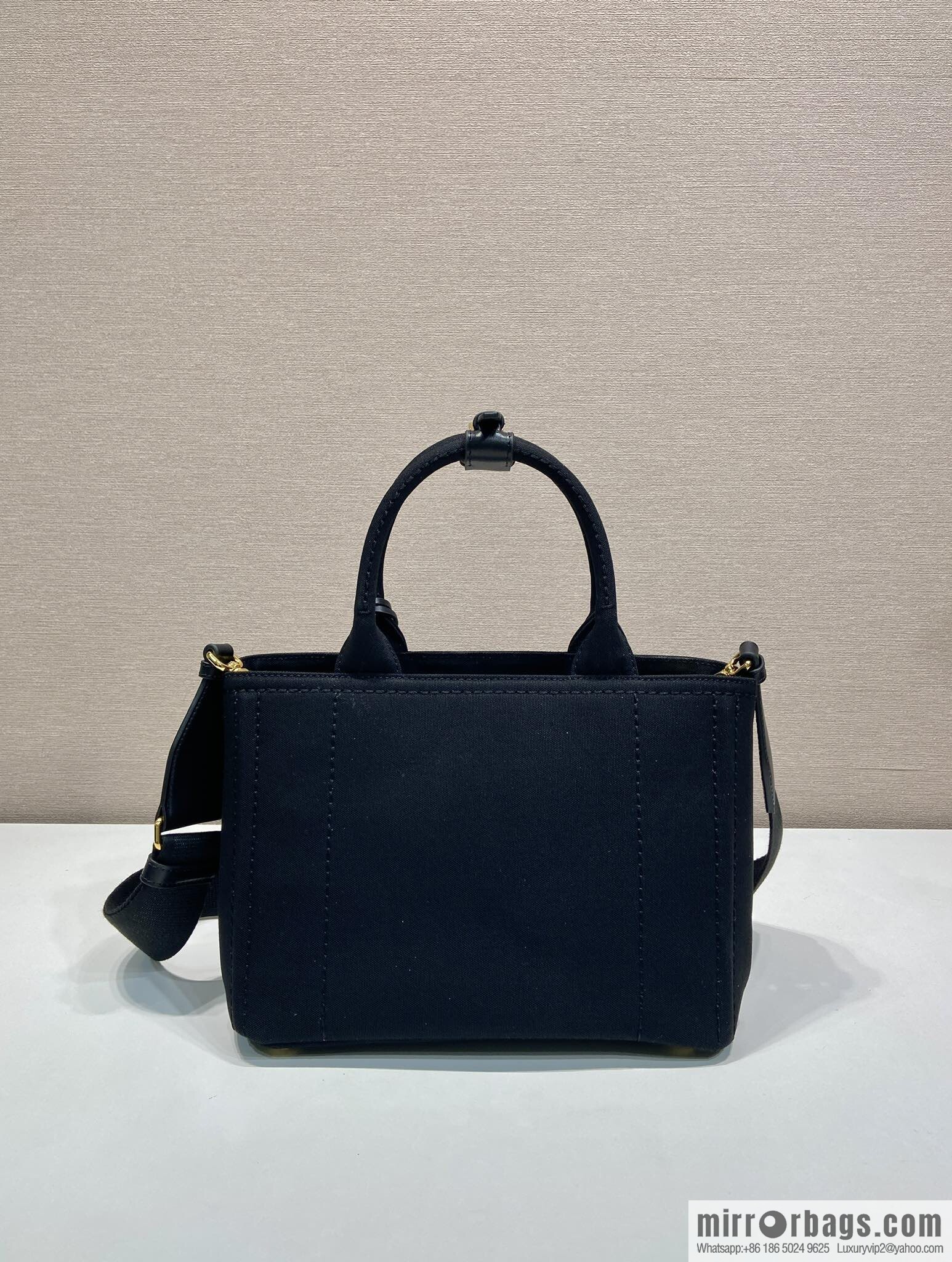 PRADA 🎉 new handbag 🎉 1BG464S 🎉🎉 black