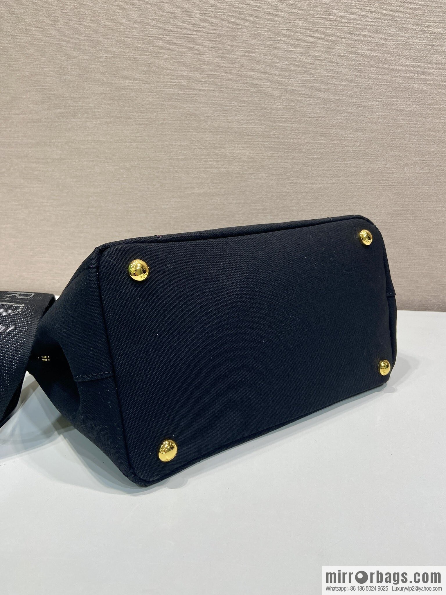 PRADA 🎉 new handbag 🎉 1BG464S 🎉🎉 black