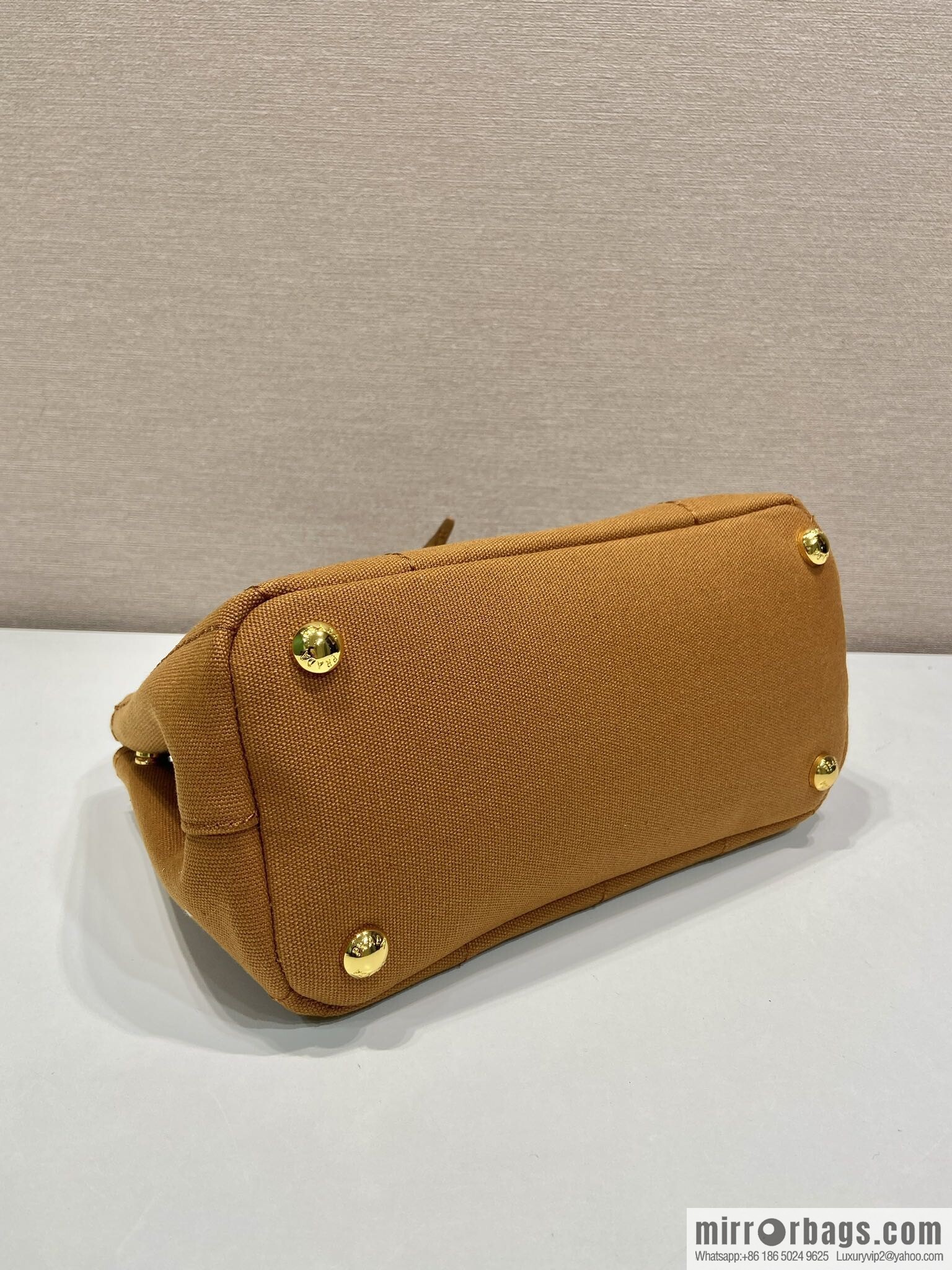 PRADA 🎉 new handbag 🎉 1BA038 mini 🎉🎉 caramel color