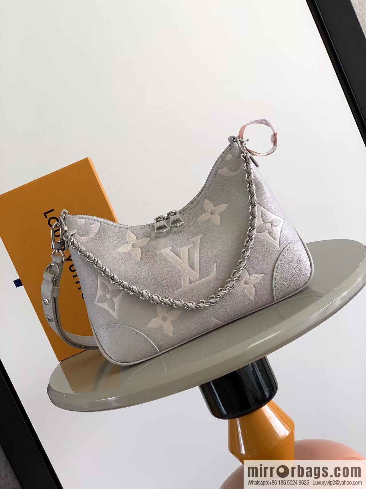 LV M14211 NEW Boulogne