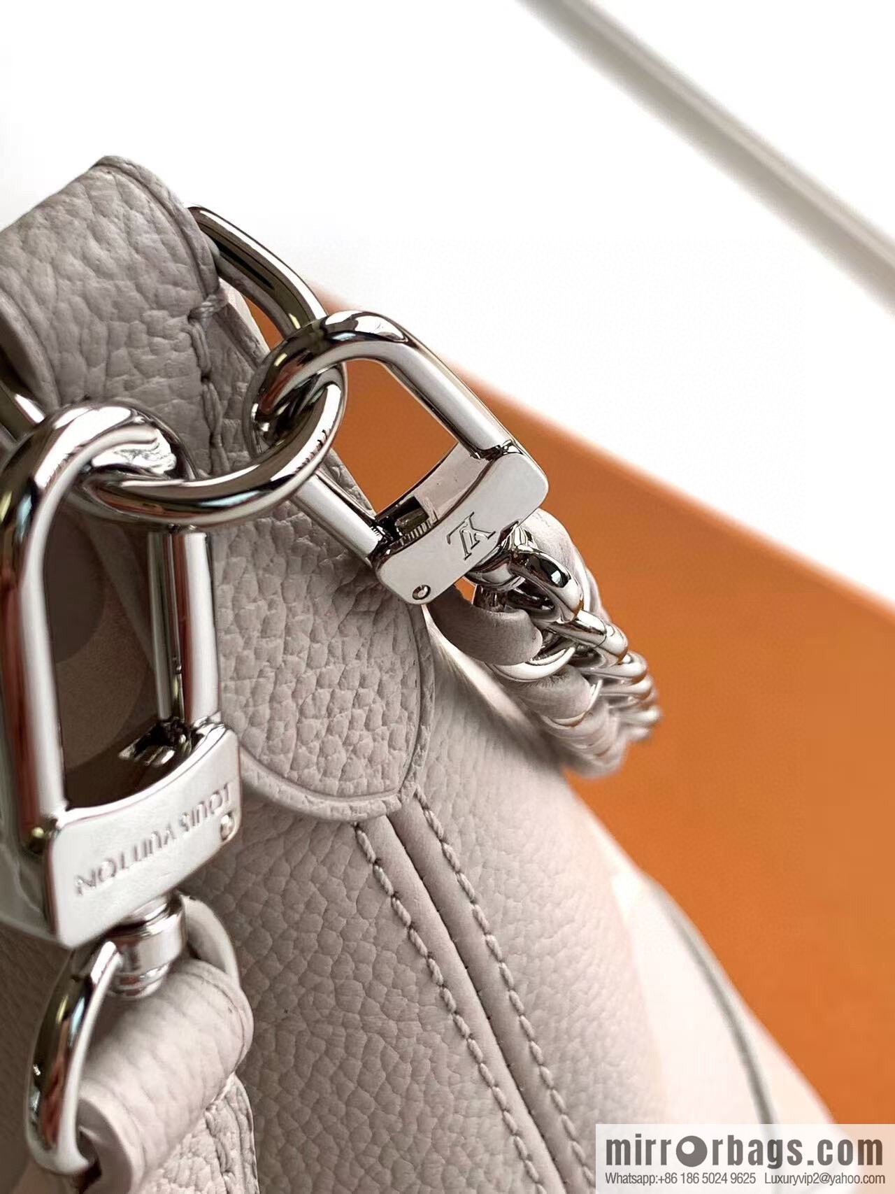 LV M14211 NEW Boulogne