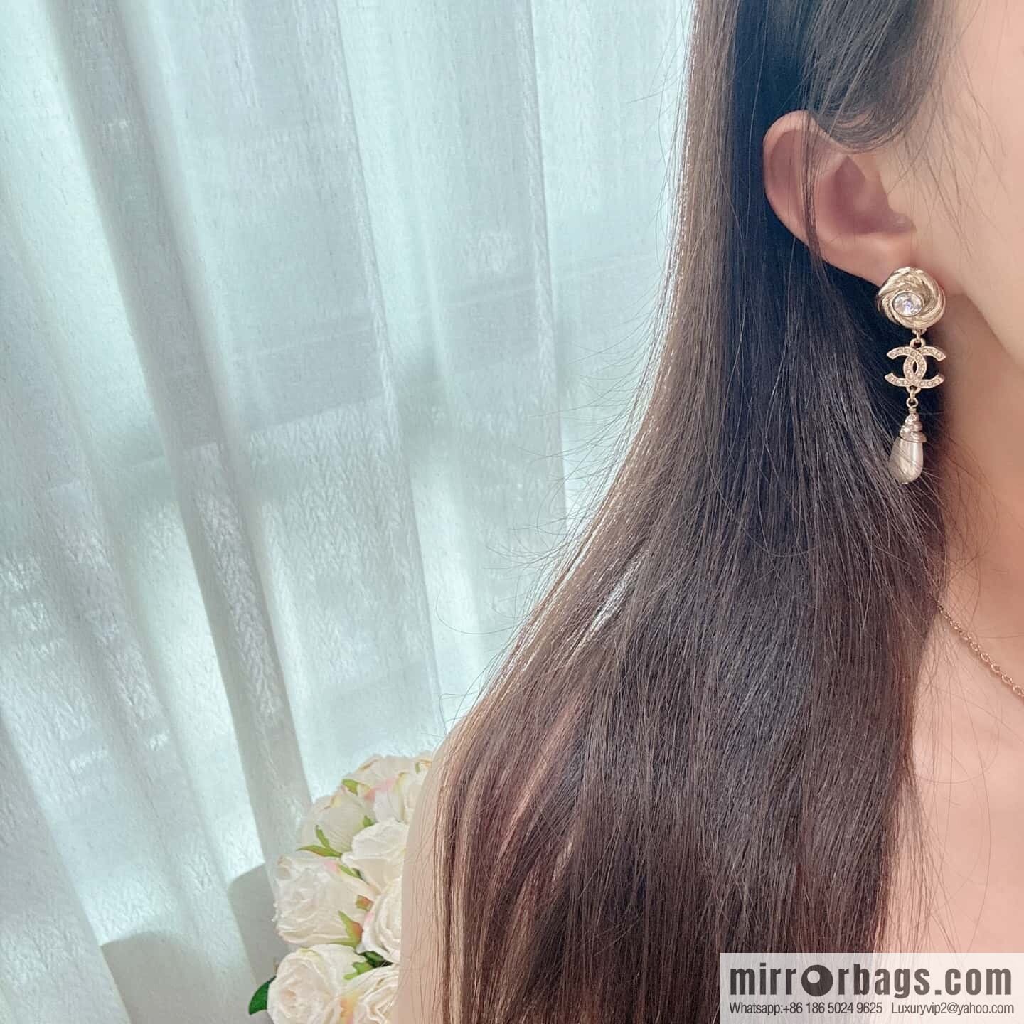 ❗️New ❗️☀️ New ☑️ Chanel gold full diamond double c pearl stud earrings ☀️