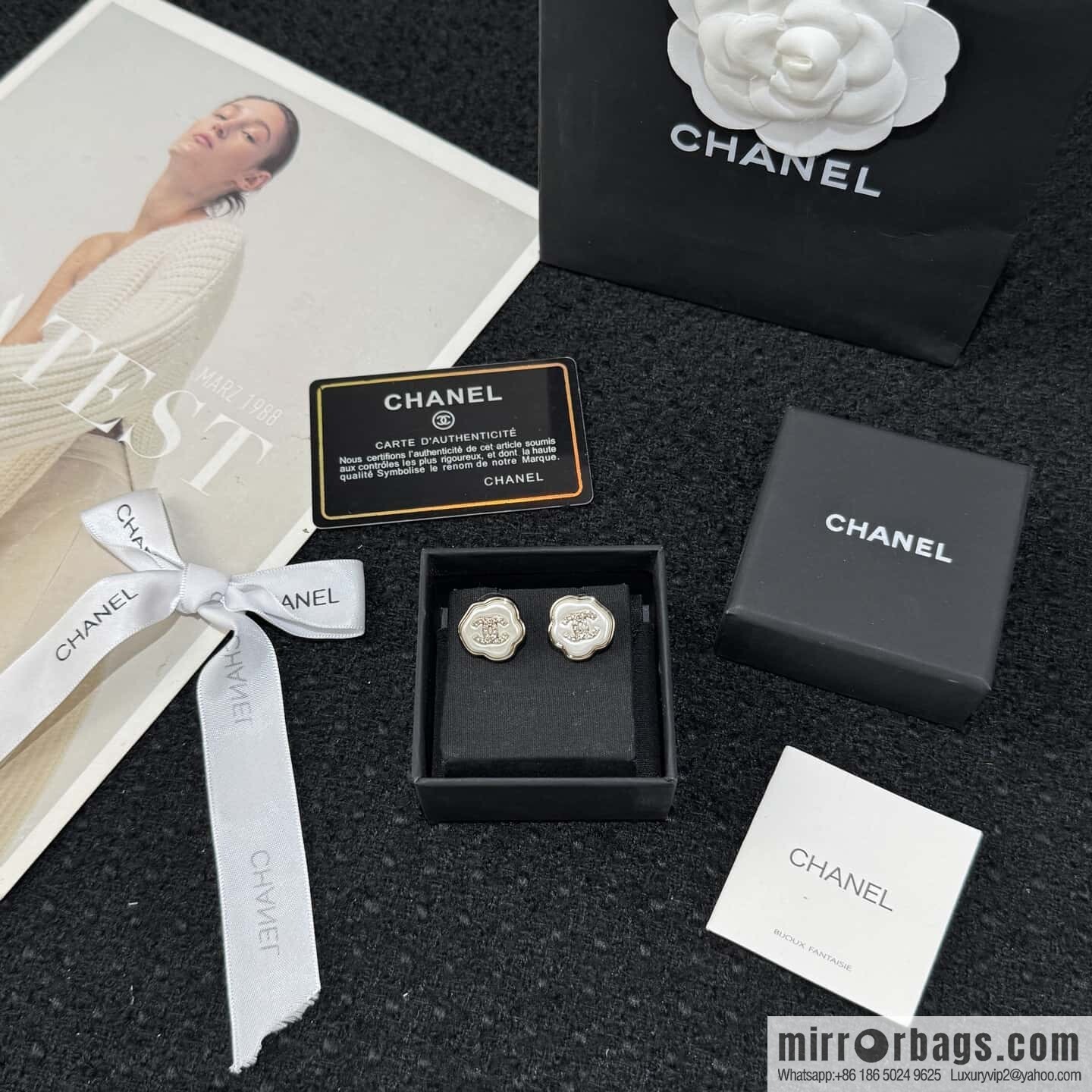 ❗️New ❗️☀️ New ☑️ Chanel cloud double c stud earrings ☀️