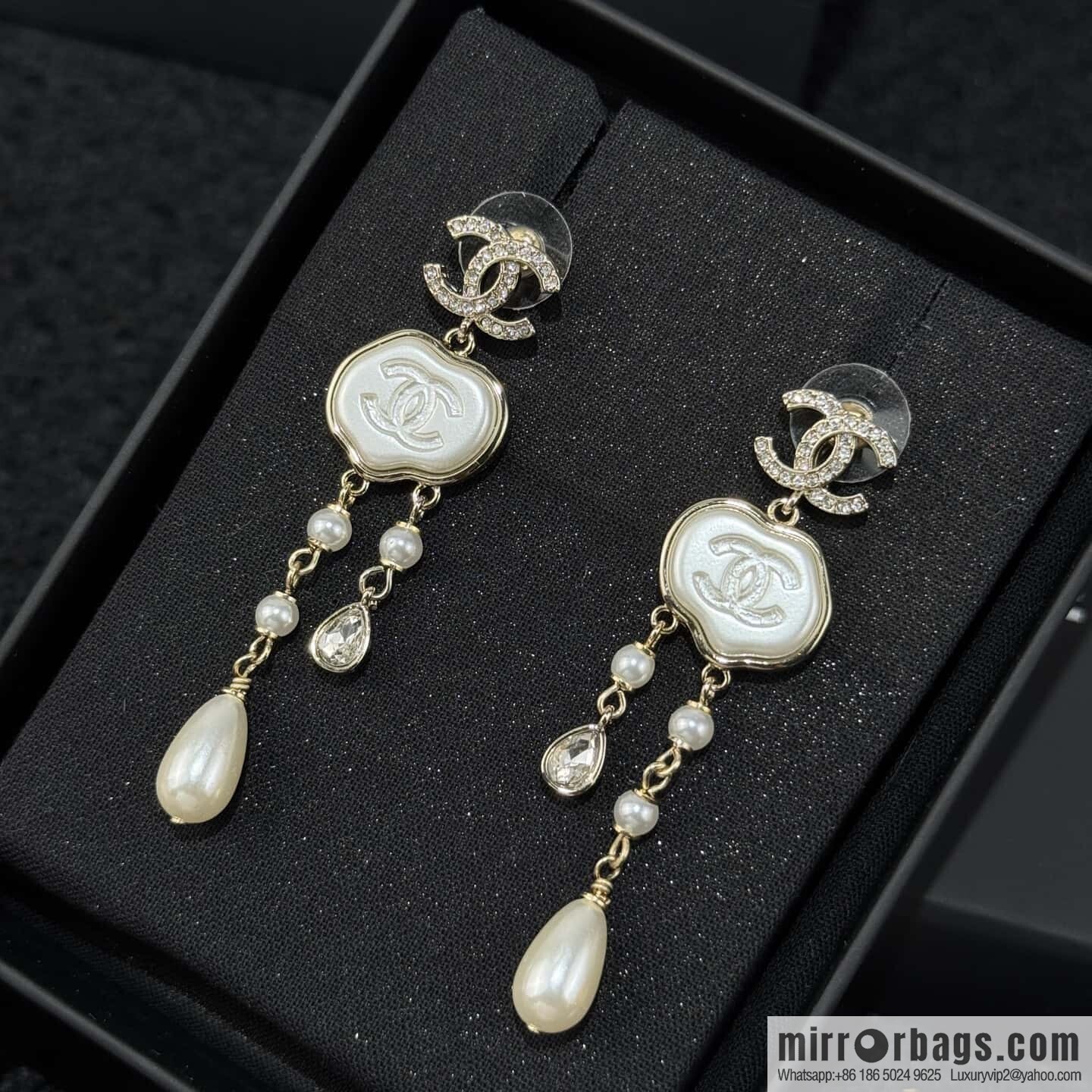 ❗️New ❗️ ☀️ new ☑️ Chanel cloud double c tassel earrings ☀️
