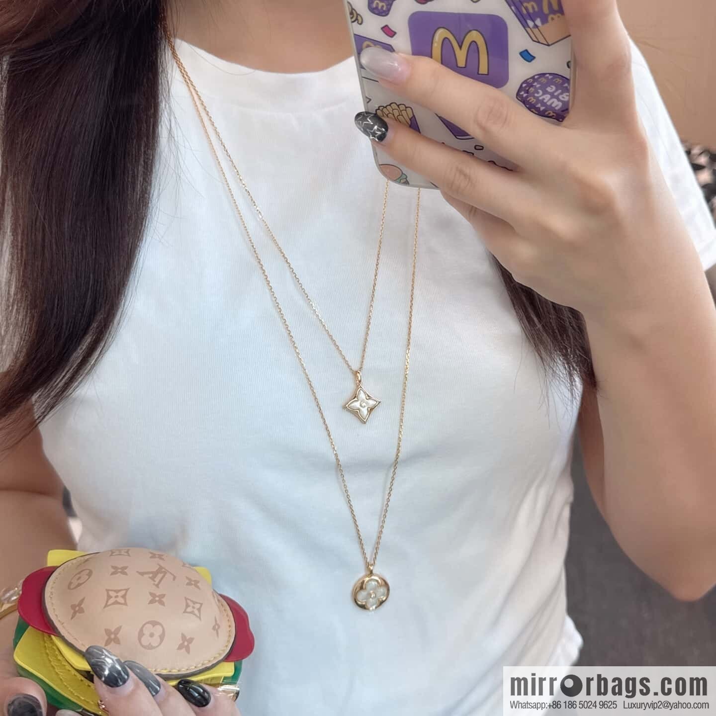 ❗️New ❗️ chain length 90cm original ☀ Louis Vuitton Louis Vuitton COLOR BLOSSOM BB STAR diamond full diamond white shell LV long necklace ☀