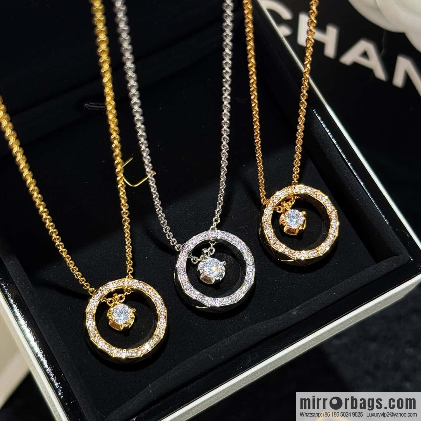 ❗️New ❗️ Chanel coco crush series full diamond full moon necklace