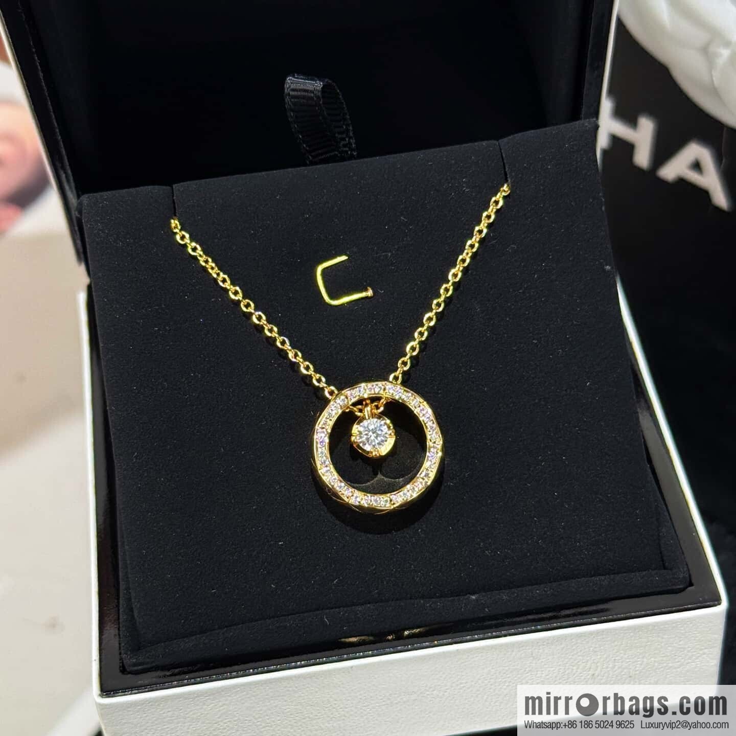 ❗️New ❗️ Chanel coco crush series full diamond full moon necklace