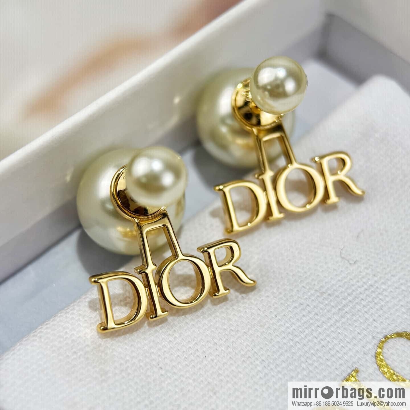 ❗️New ❗️ ☀️☀️ New ☑️ Dior Dior pearl CD necklace earrings bracelet ☀️