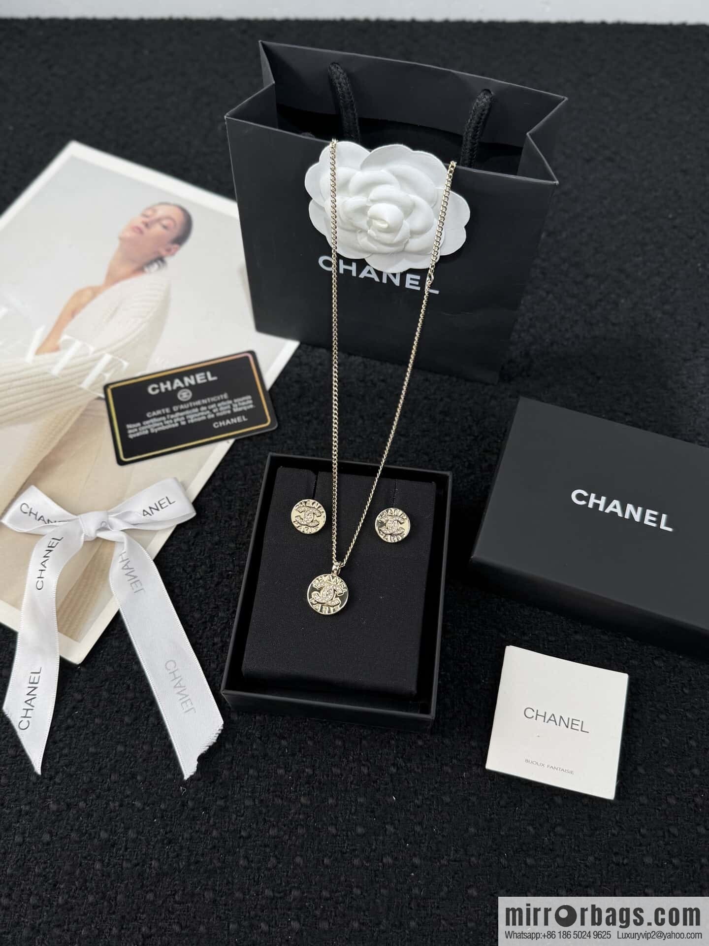 ❗️New ❗️ ☀️ new ☑️ Chanel double c button necklace stud earrings ☀️