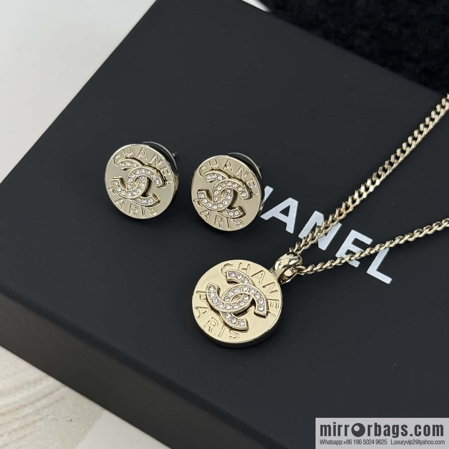 ❗️New ❗️ ☀️ new ☑️ Chanel double c button necklace stud earrings ☀️