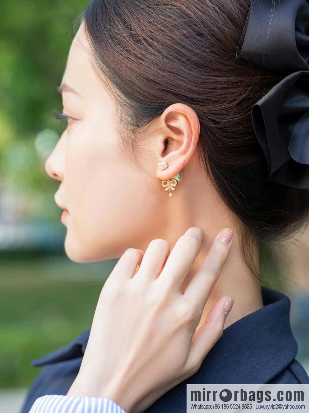 ❗️New ❗️ ☀️ New ☑️ Dior Dior pearl bow full of diamond earrings ☀️