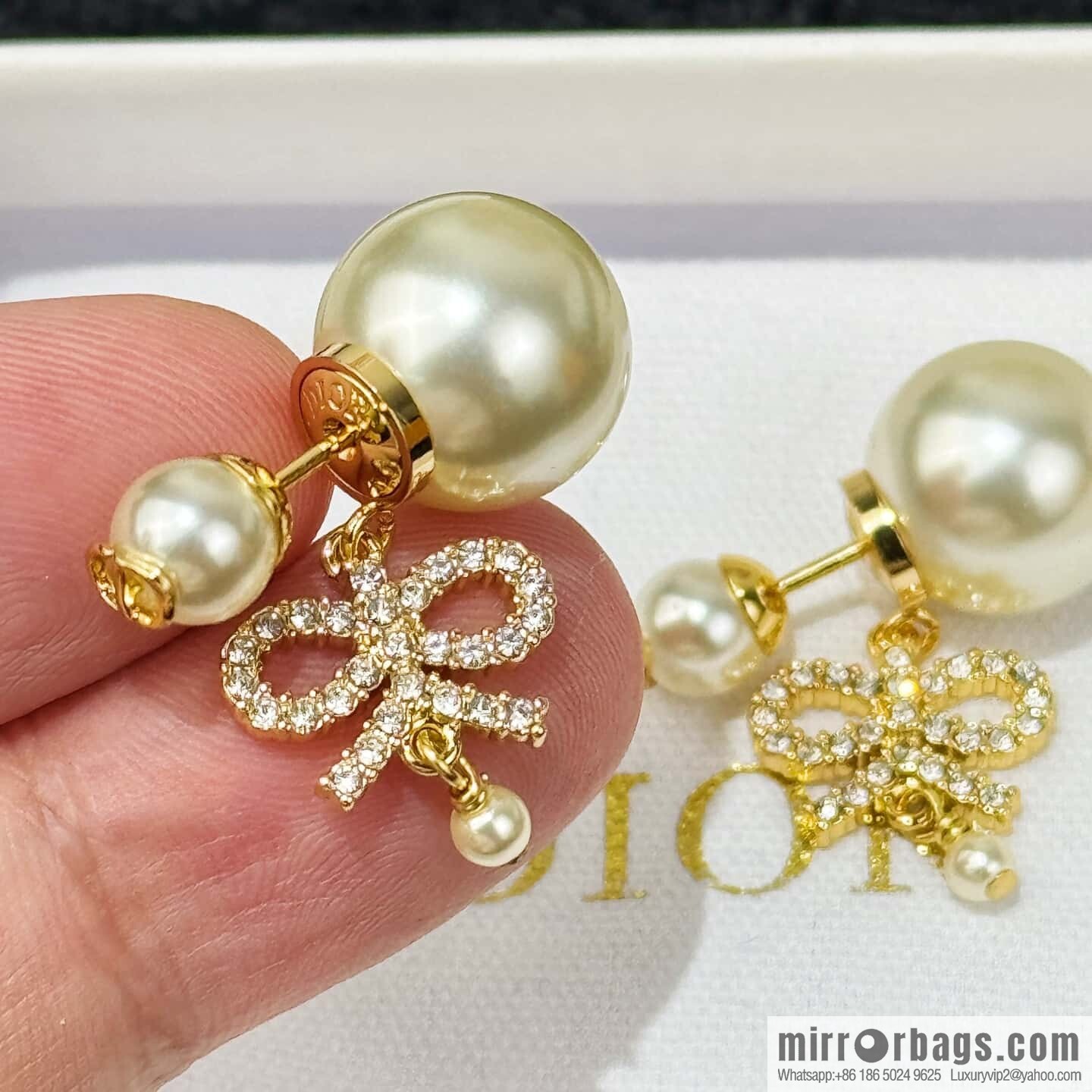 ❗️New ❗️ ☀️ New ☑️ Dior Dior pearl bow full of diamond earrings ☀️