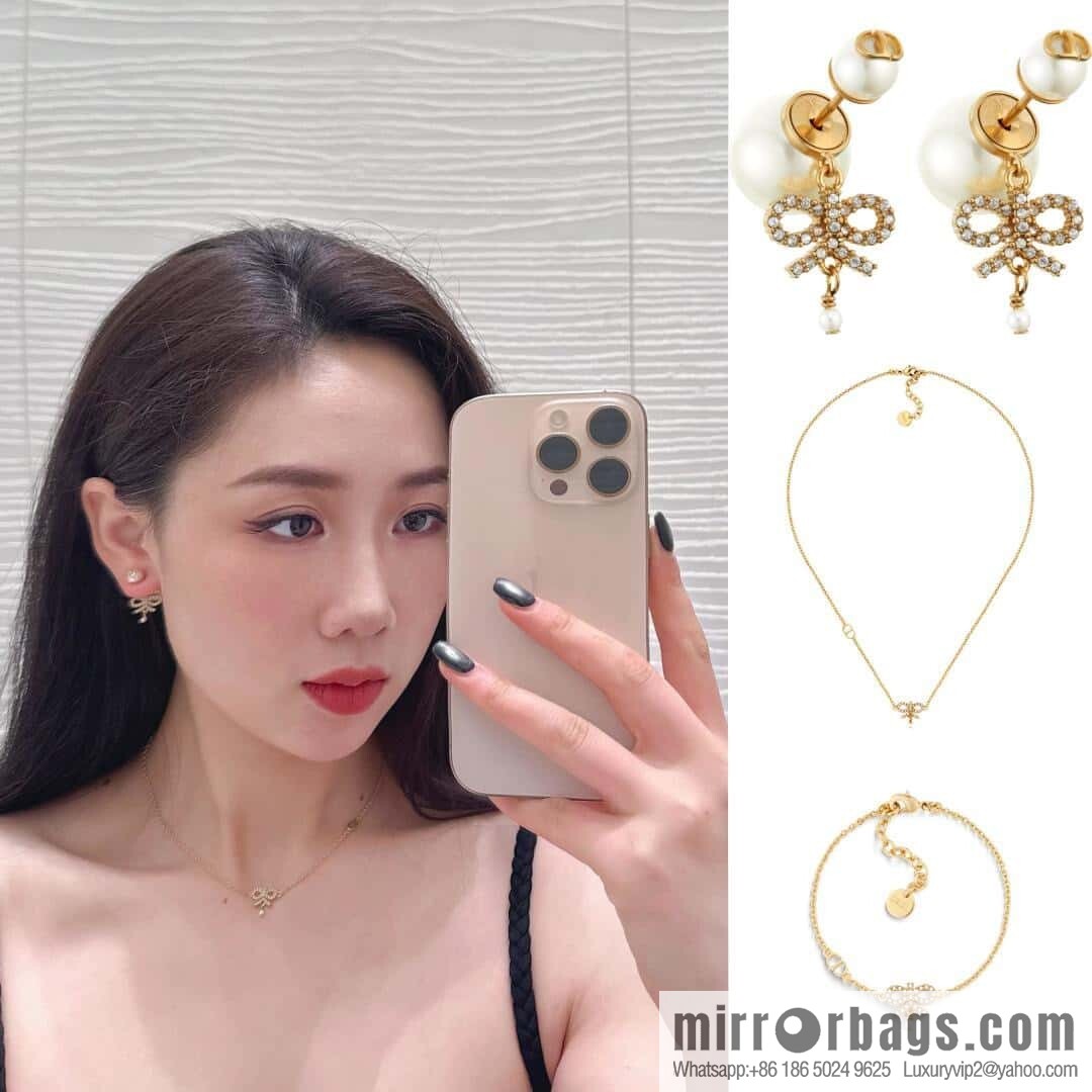 ❗️New ❗️ ☀️ New ☑️ Dior Dior pearl bow full diamond necklace earrings stud earrings bracelet ☀️