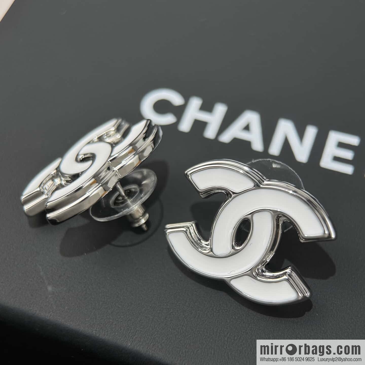 ❗️New ❗️ ☀️ New ☑️ Chanel White Double C Necklace Earrings ☀️