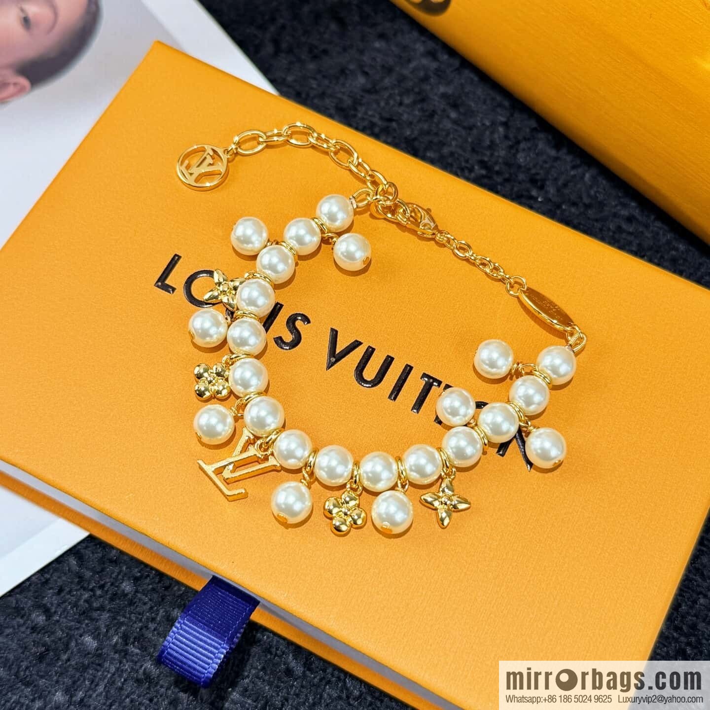 Louis Vuitton PEARL RIVER pearl necklace bracelet stud earrings