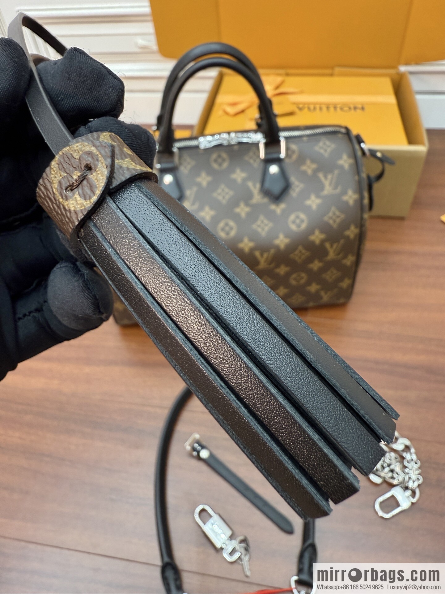 LV M12243 Speedy Soft 30 Dark