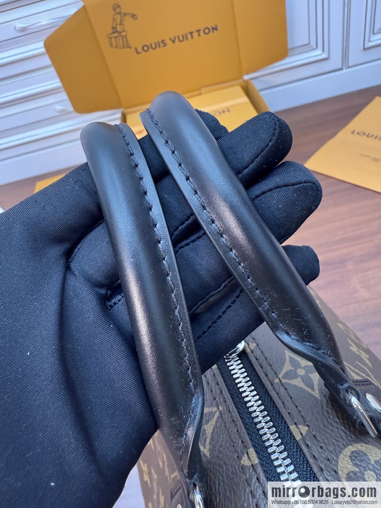 LV M12243 Speedy Soft 30 Dark