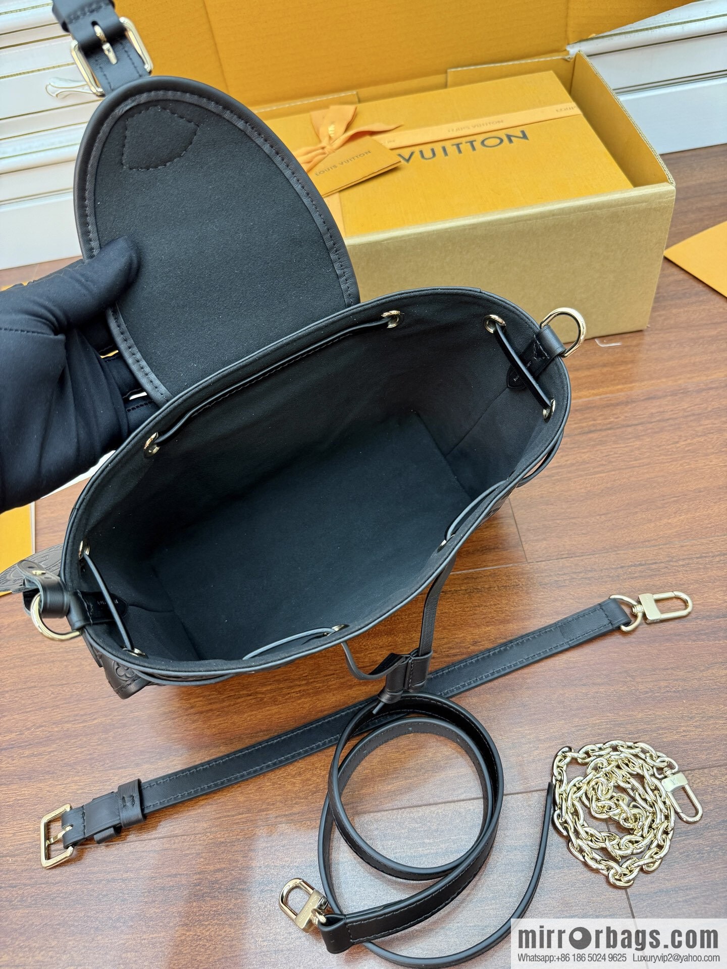 LV M25554 Odyssée