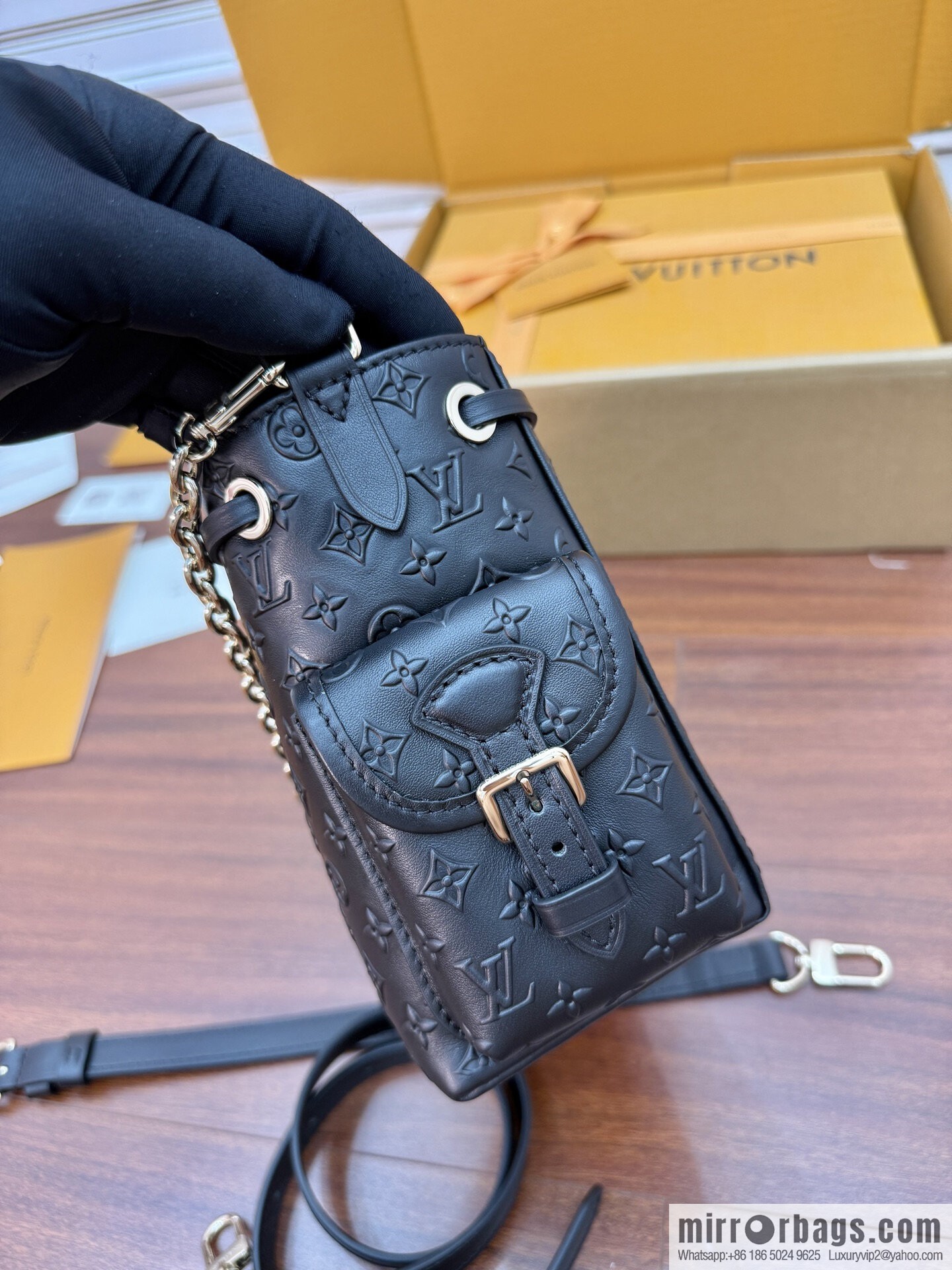 LV M25554 Odyssée