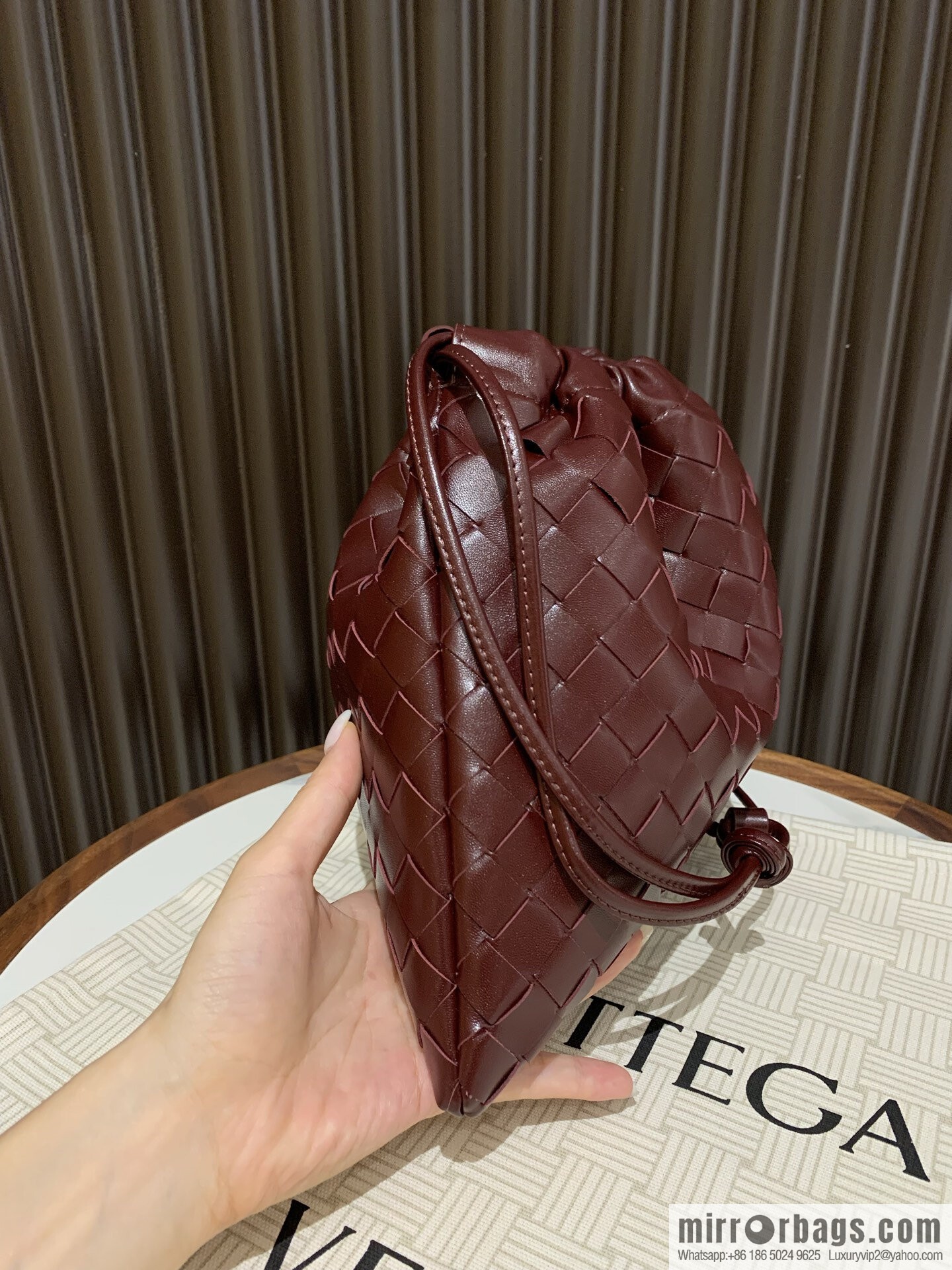 BV M Dustbag clutch bag 796728 Barolo burgundy