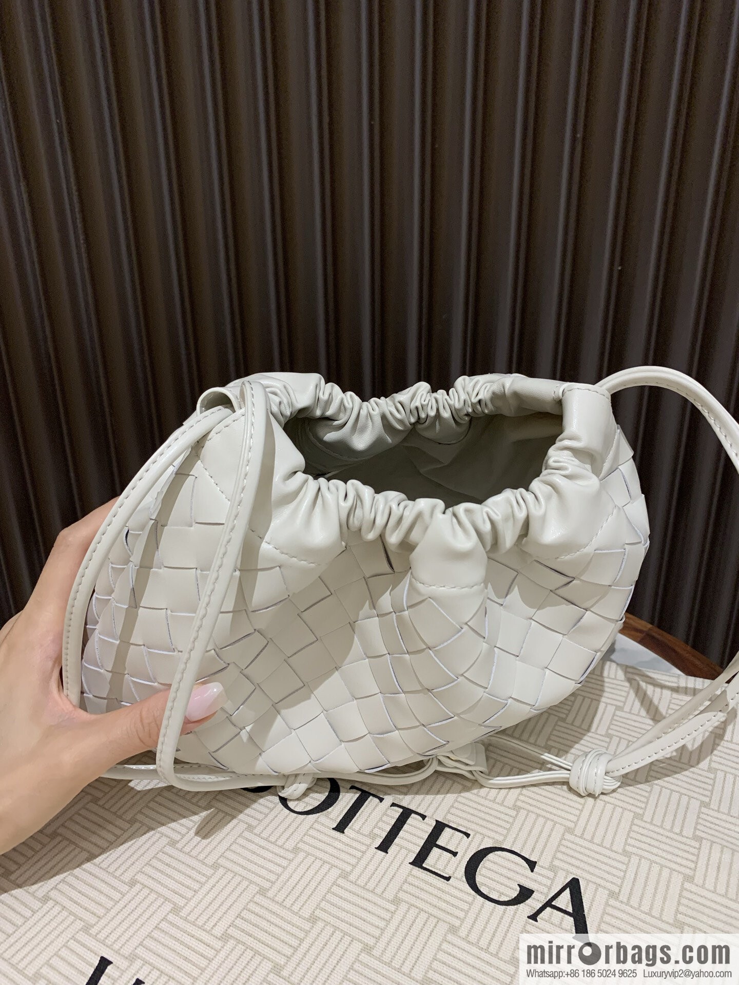 BV medium Dustbag clutch bag 796728 chalk white