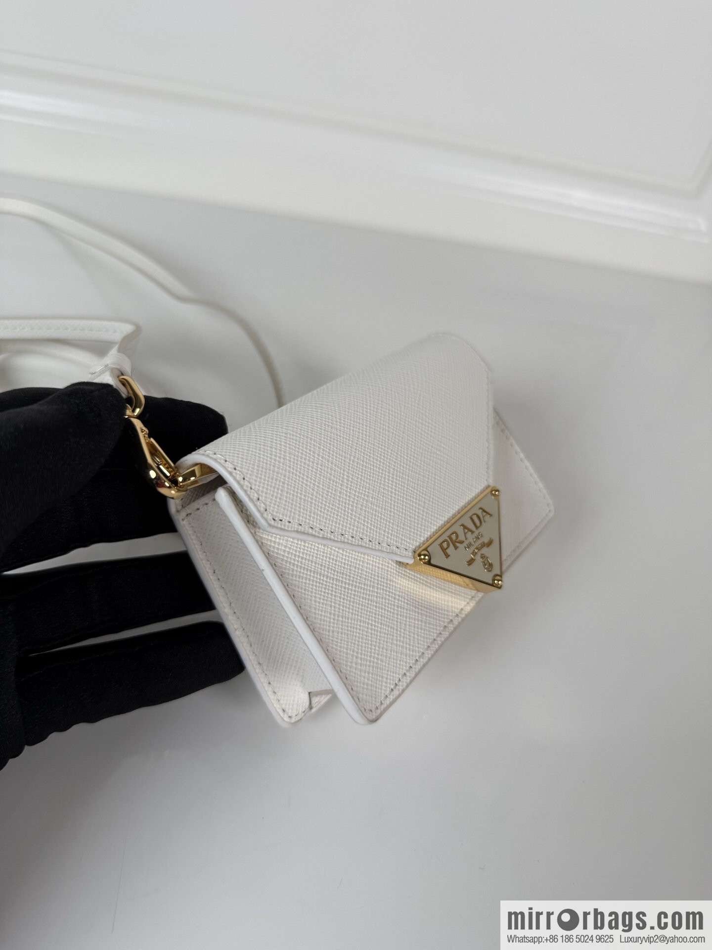 P ➡️ Ladies Multifunctional Mini Backpack, Model 1MR033 White