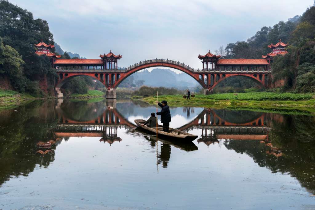 Leshan China (Photo Credit: Steve McCurry/Vacheron Constantin)