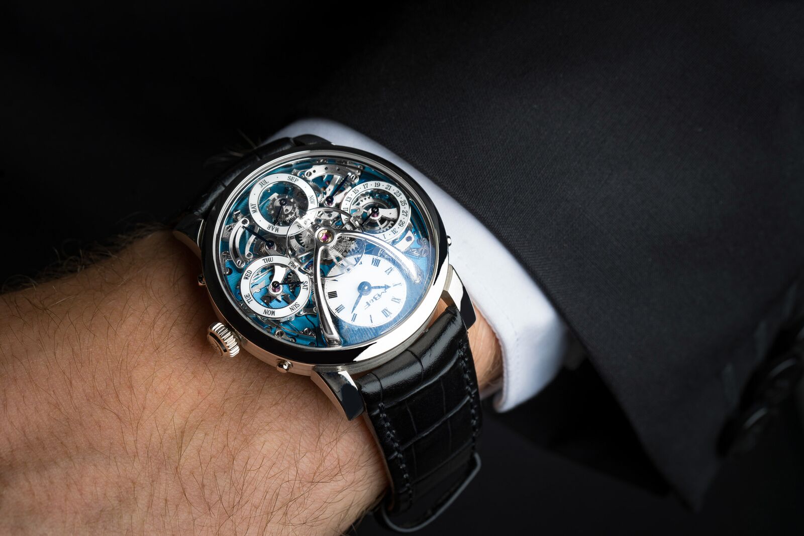Haute Complication: MB&F Legacy Machine Perpetual