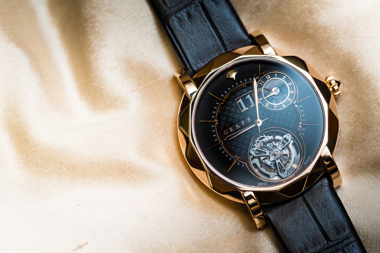 Haute Complication: Graff Grand Date Dual Time Tourbillon